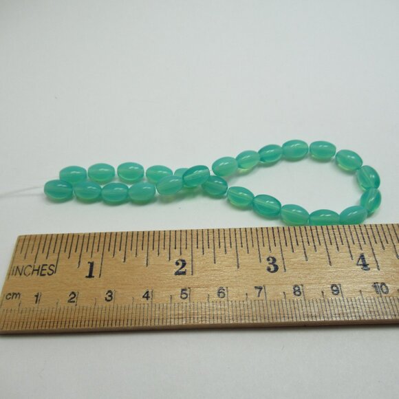 Uranium Glass Beads - Picture 6 of 7